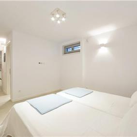 5 bedroom villa with pool near Aliki, Paros, sleeps 10